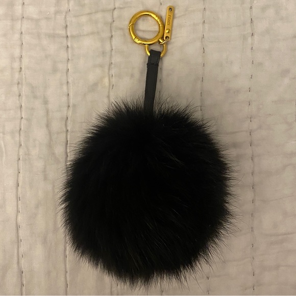 Fendi black fur pom-pom keychain charm - Picture 2 of 4